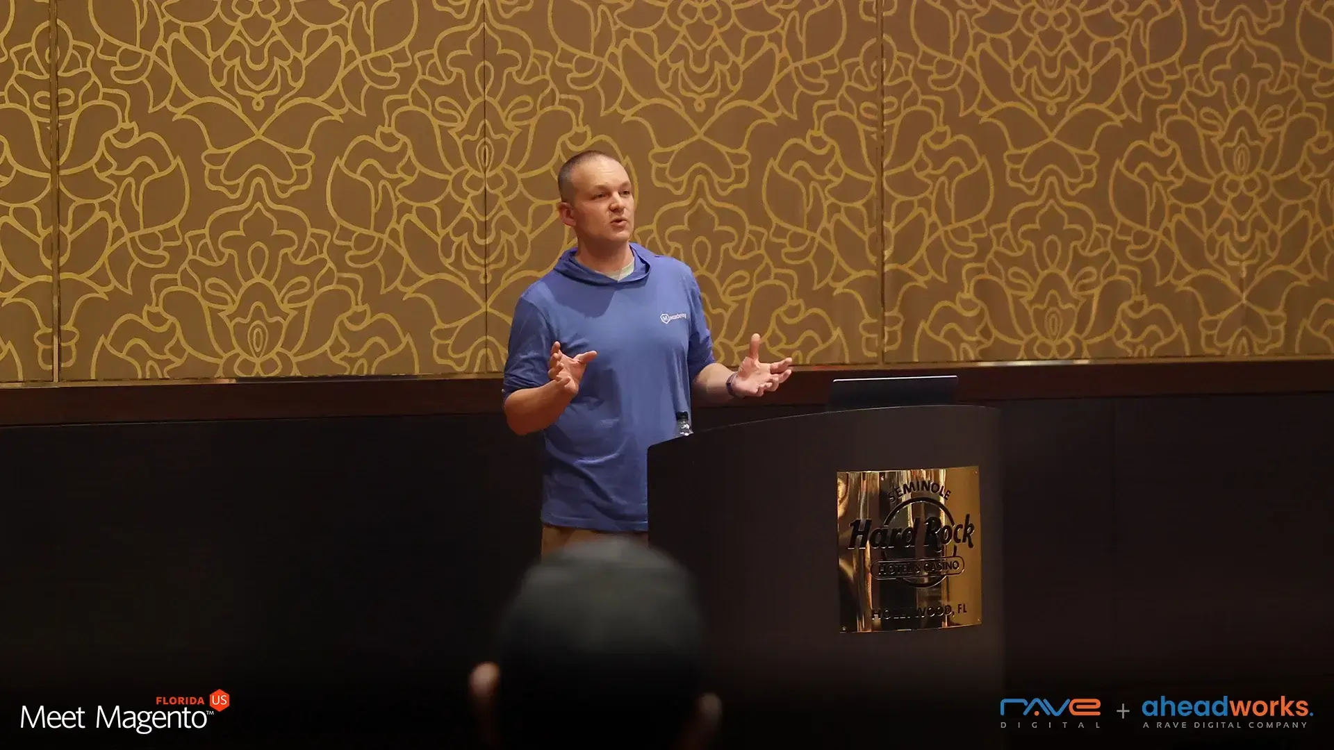 Mark presenting a live workshop about Magento solution architecting and estimates at Meet Magento Florida 2024.